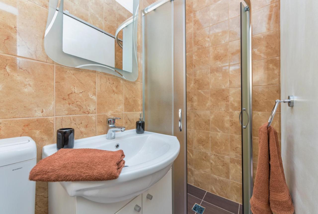 Apartments Song Of Joys Makarska Luaran gambar