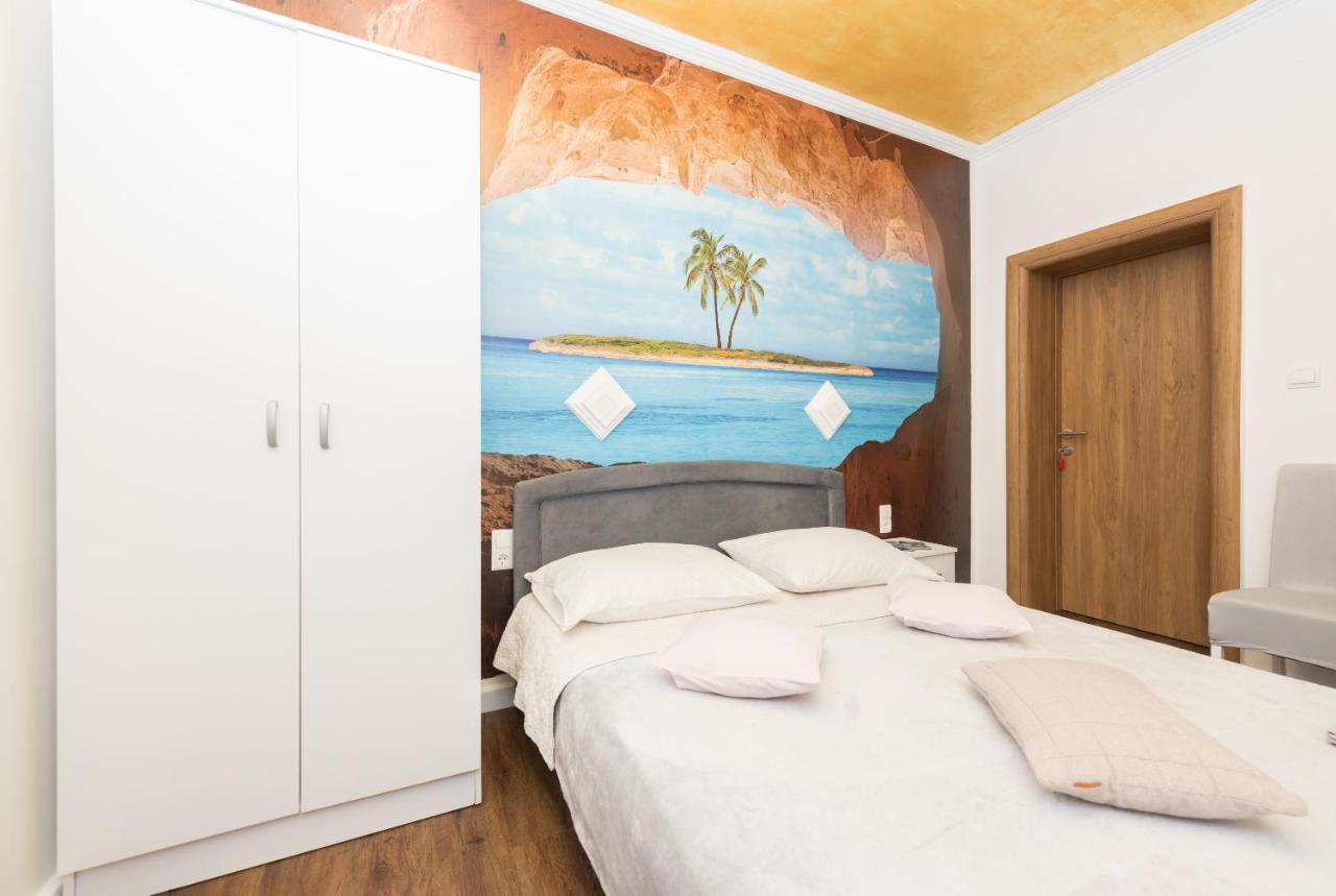 Apartments Song Of Joys Makarska Luaran gambar