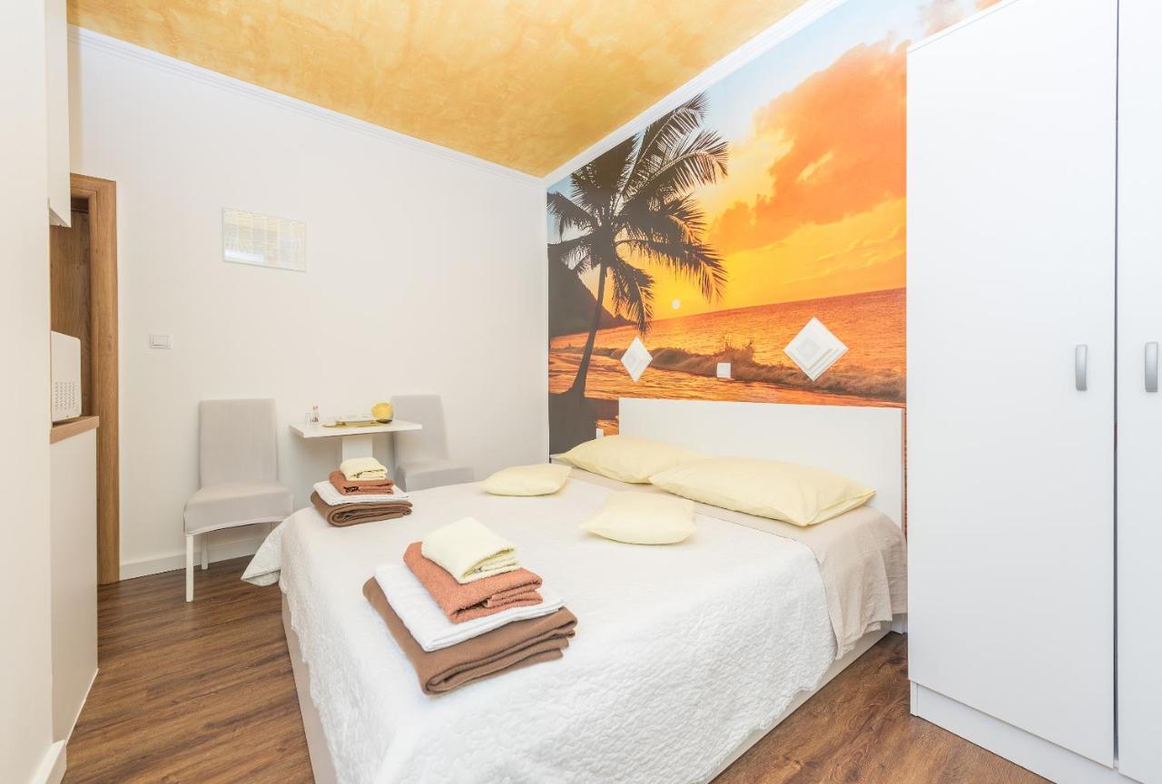 Apartments Song Of Joys Makarska Luaran gambar
