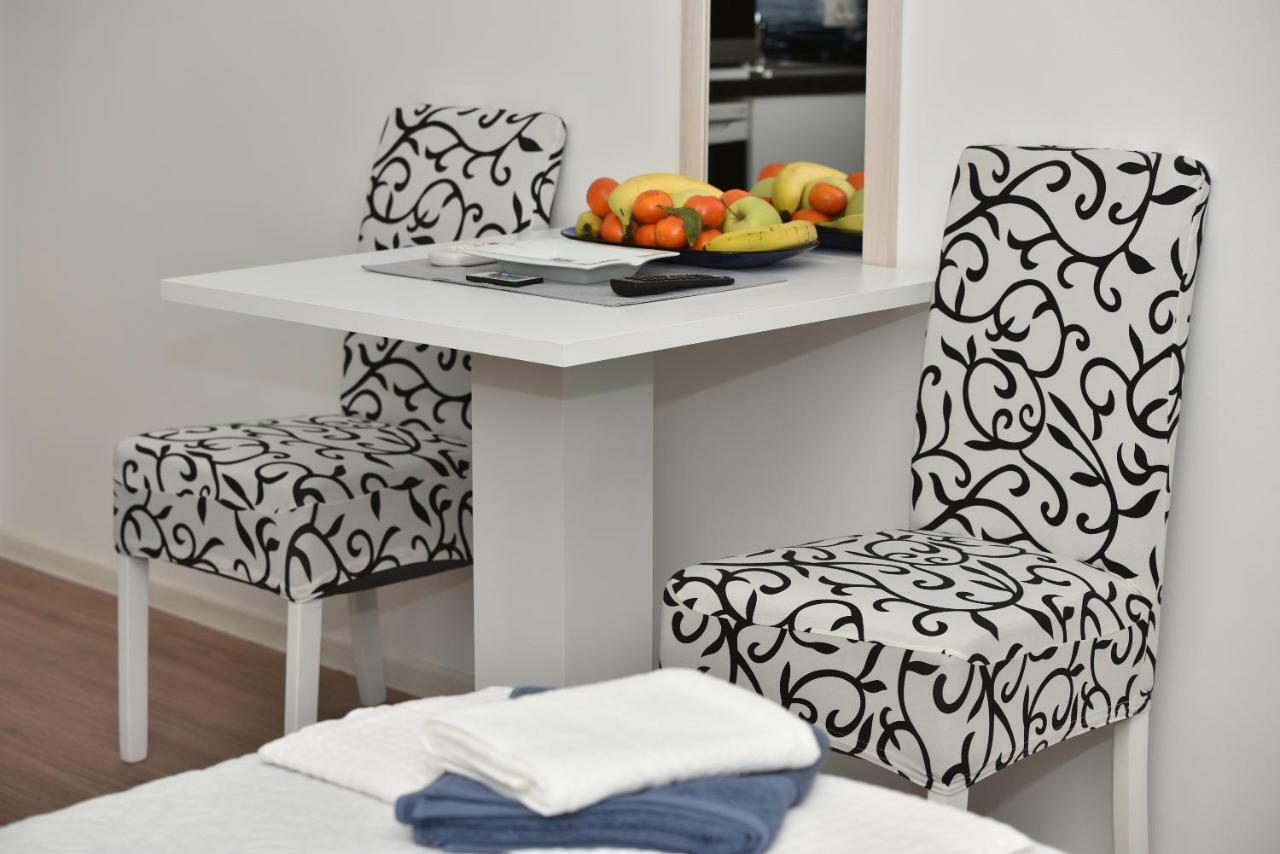 Apartments Song Of Joys Makarska Luaran gambar
