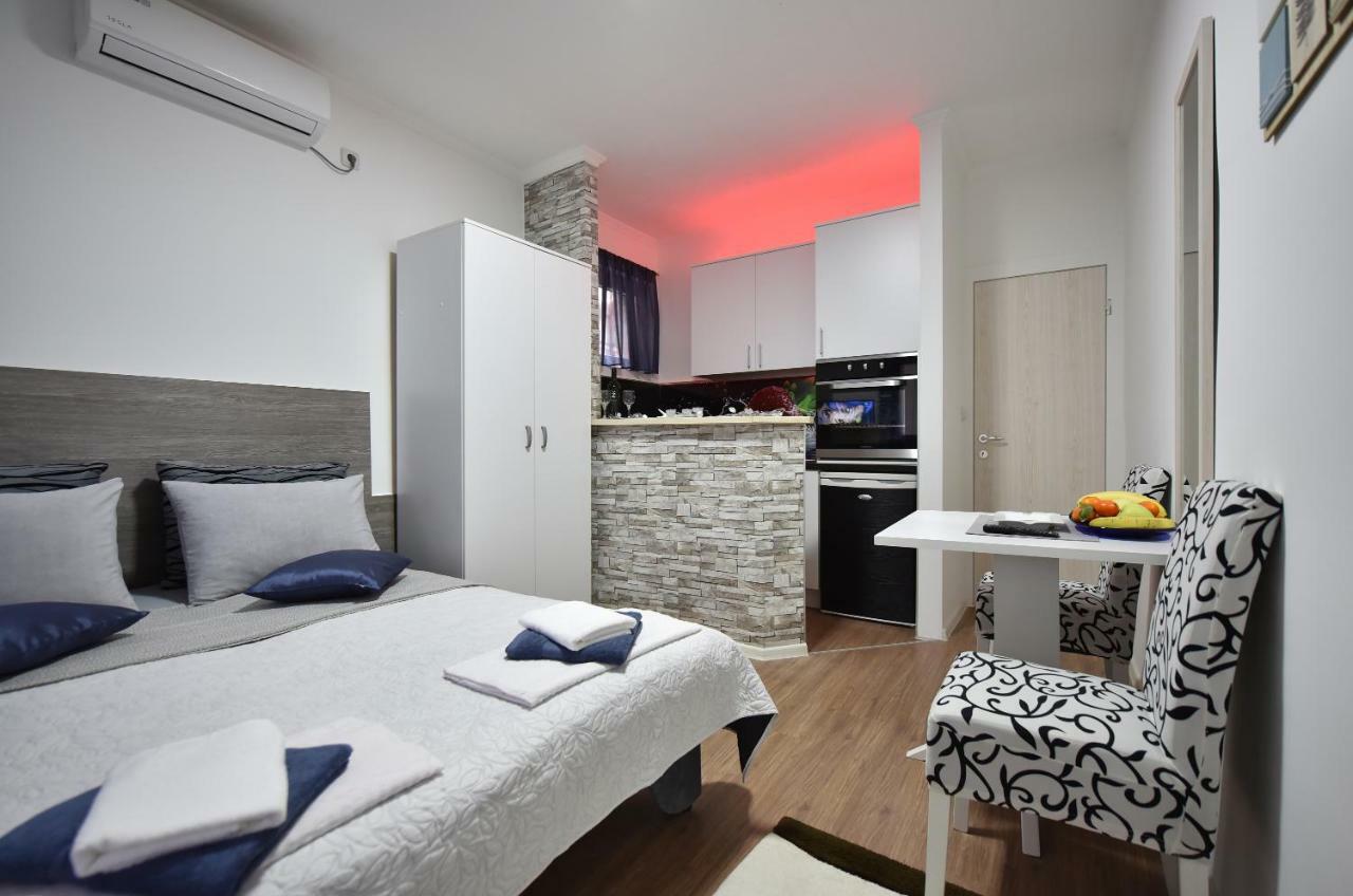 Apartments Song Of Joys Makarska Luaran gambar